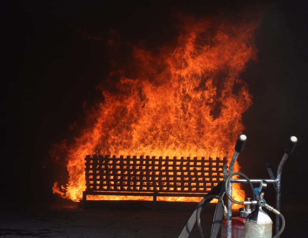 Wood crib fire test at FTRL